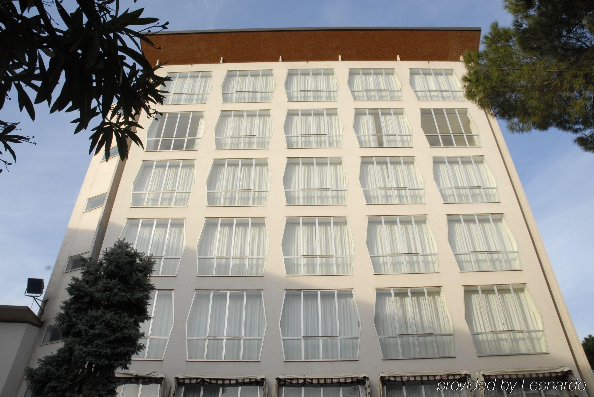 Hotel Della Citta Et De La Ville Forlì Dış mekan fotoğraf